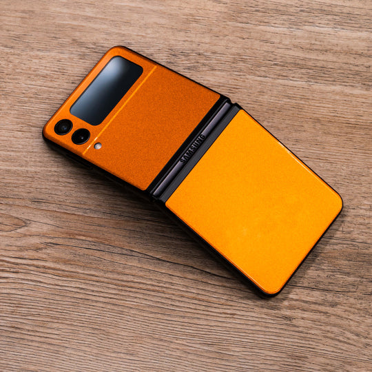 Samsung Galaxy Z Flip 3 GLOSSY FIERY ORANGE TUNING Metallic Skin